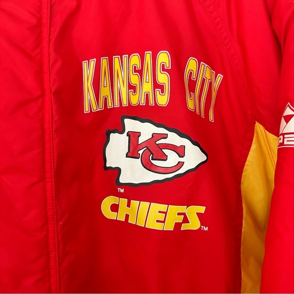 Vintage 90s Kansas City Chiefs Puffer Coat Jacket Pro Line XL Red, Yellow - Picture 2 of 15